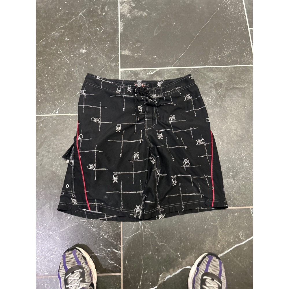 Point Zero Mens XL Board Shorts Black Skull Crossbones Swim Trunks Y2K Goth Surf